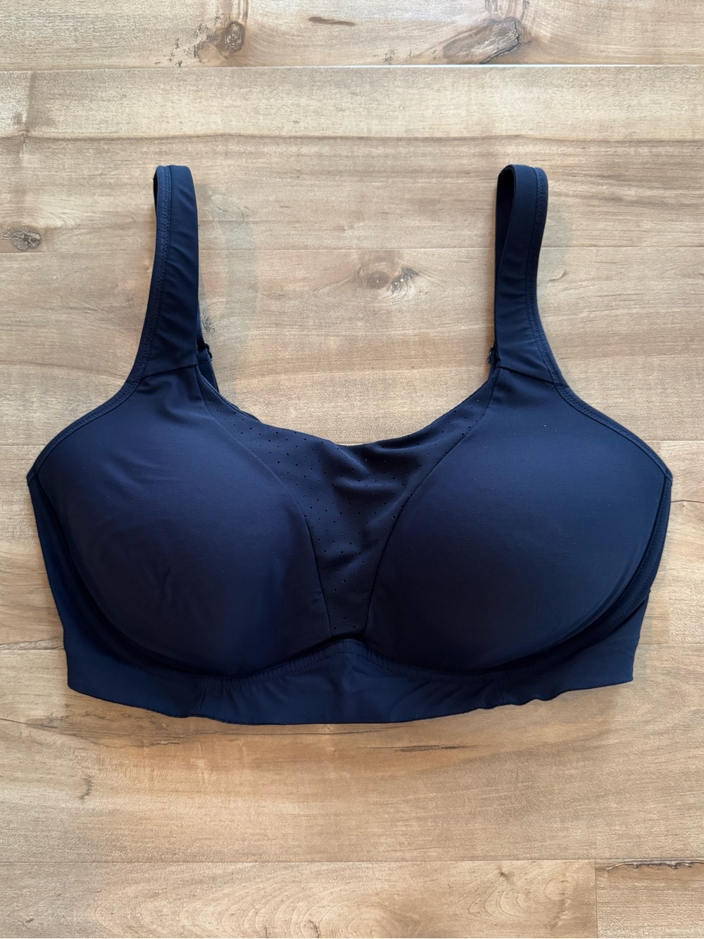 Lululemon Run Times Sports Bra High Support in Navy 38DD